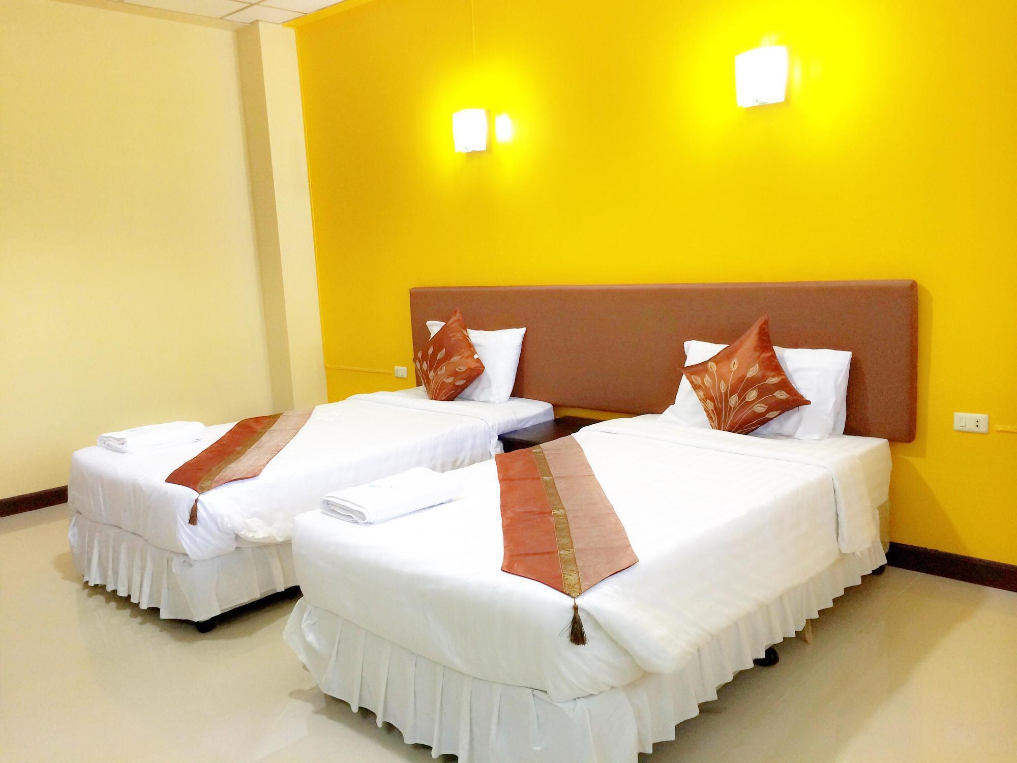 Coop Dopa Hostel Bangkok Exteriör bild